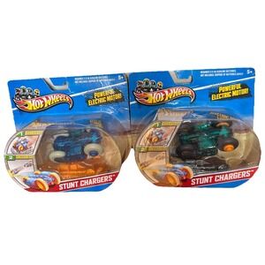 Hot Wheels Stunt Chargers Translucent Green/Blue Elec Motor 2012 Mattel Y2502‎